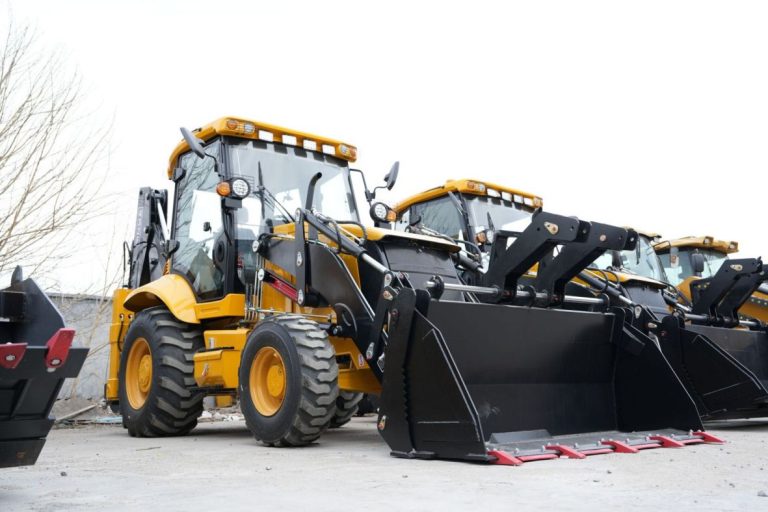 DM75 backhoe3