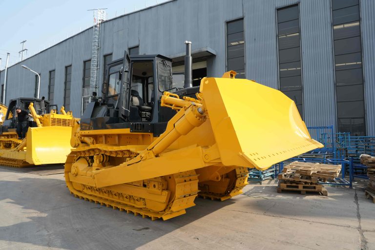 DM32 Bulldozer (18)