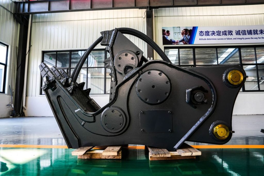 Hydraulic Pulverizer